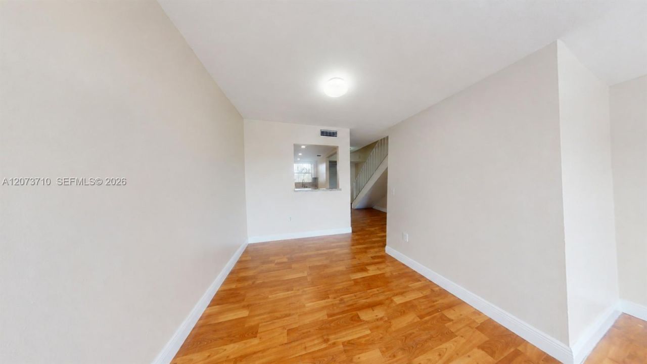 9363 Fontainebleau Blvd, Unit H205, Miami, FL 33172 Photo