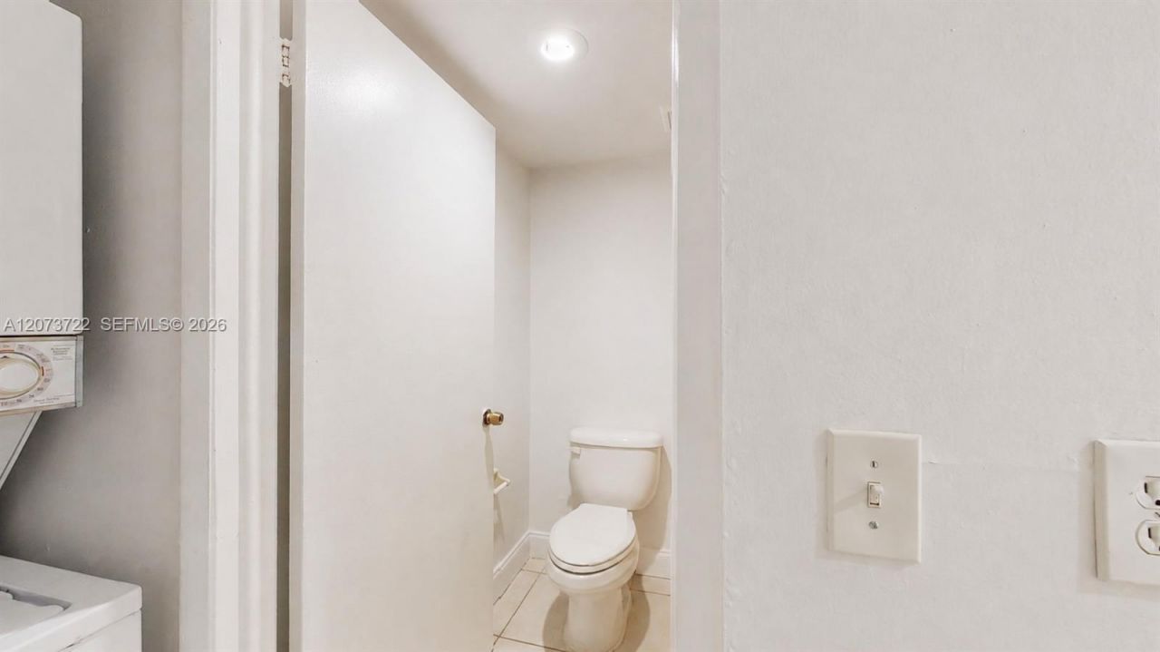8275 SW 152nd Ave, Unit D-209, Miami, FL 33193 Photo