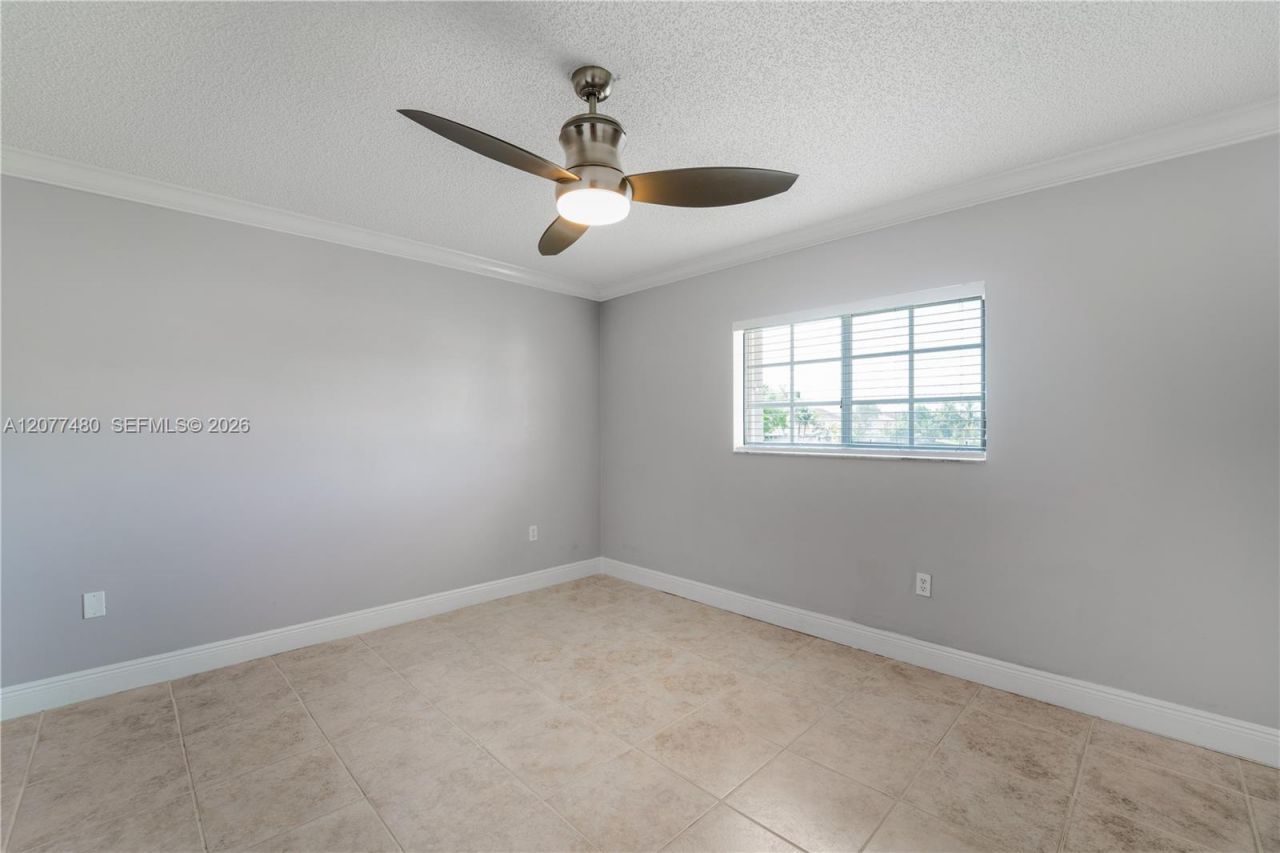 15354 SW 36th Ter, Miami, FL 33185 Photo