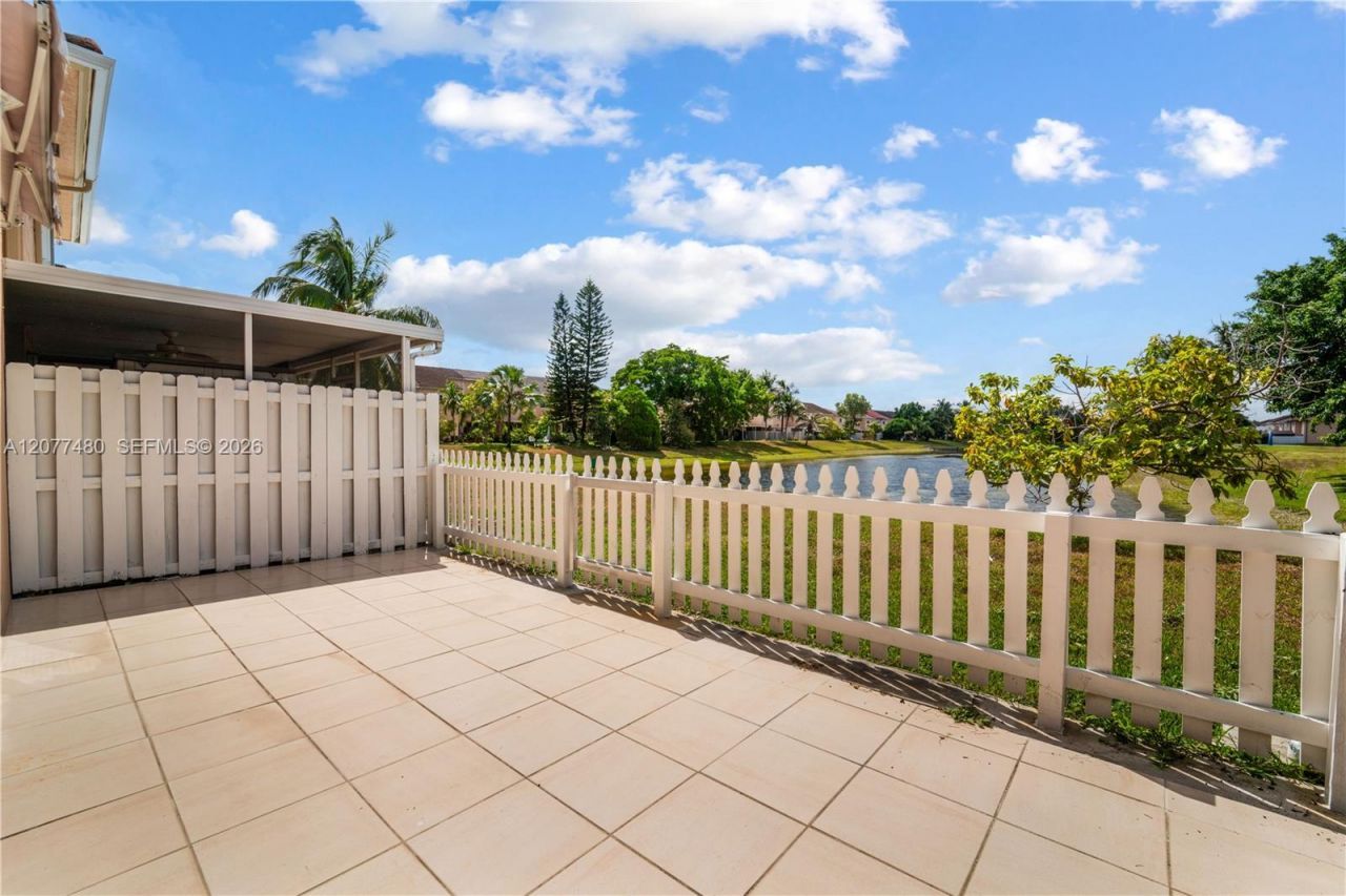 15354 SW 36th Ter, Miami, FL 33185 Photo