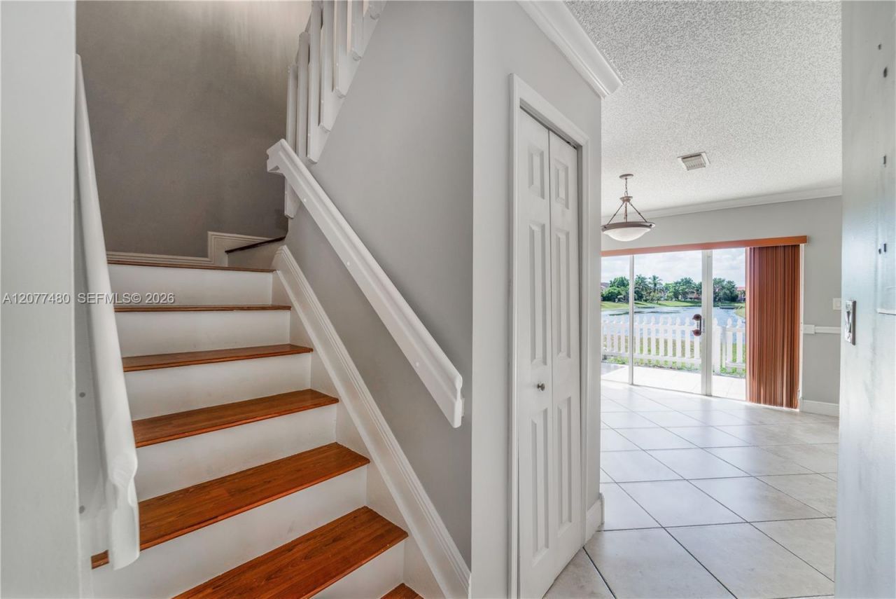 15354 SW 36th Ter, Miami, FL 33185 Photo