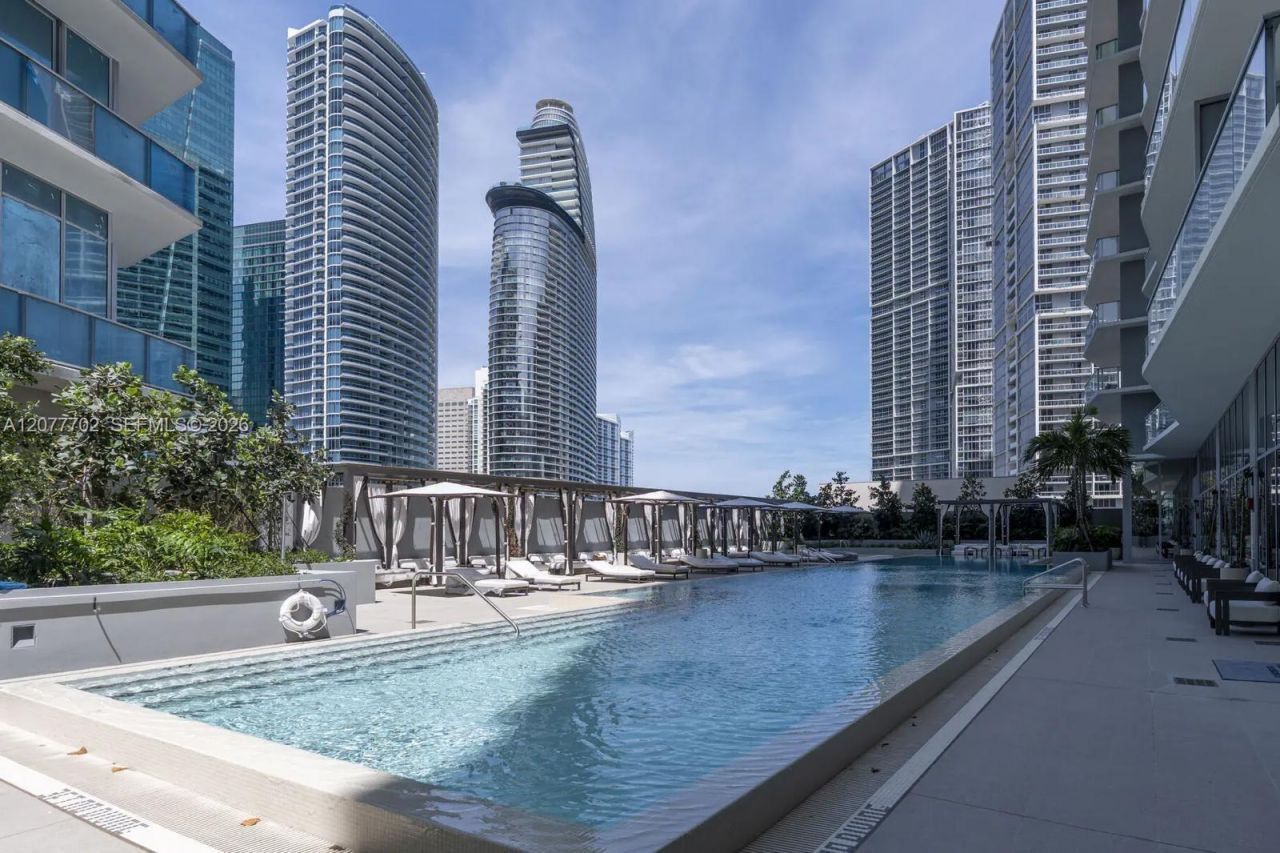 77 SE 5th St , Unit 1903, Miami, FL 33131 Photo