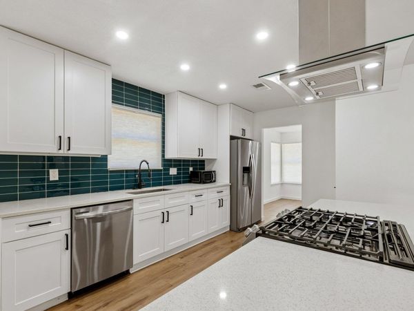 1900 Rampart CIR, Austin, TX 78727