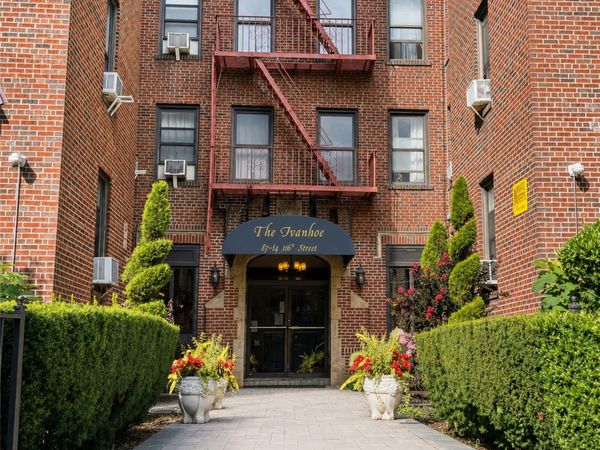 83-84 116 Street, Unit 1J, Richmond Hill, NY 11418