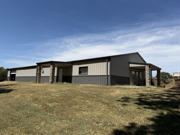 2165 N 3rd Street , Vinita, OK 74301