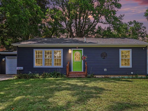 721 Grand Pre Avenue, Kalamazoo, MI 49006