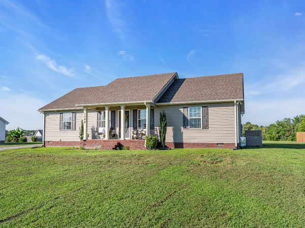1288 Mount Olive Rd, Westmoreland, TN 37186