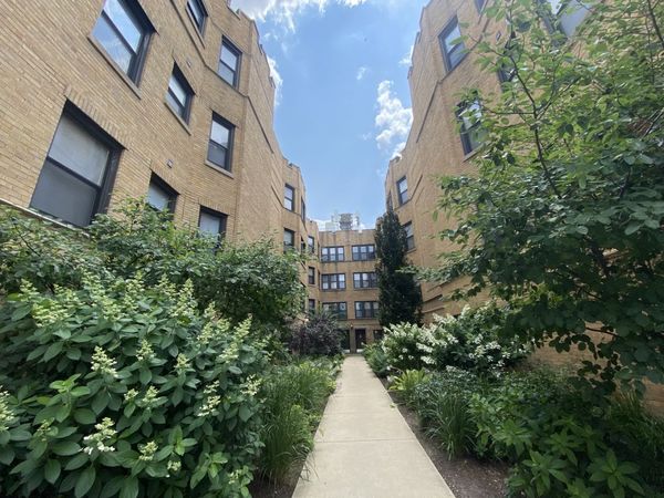 2803 W Lawrence Avenue , Unit D1N, Chicago, IL 60625