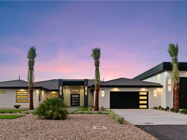 470 E Paradise Hills Drive, Henderson, NV 89002
