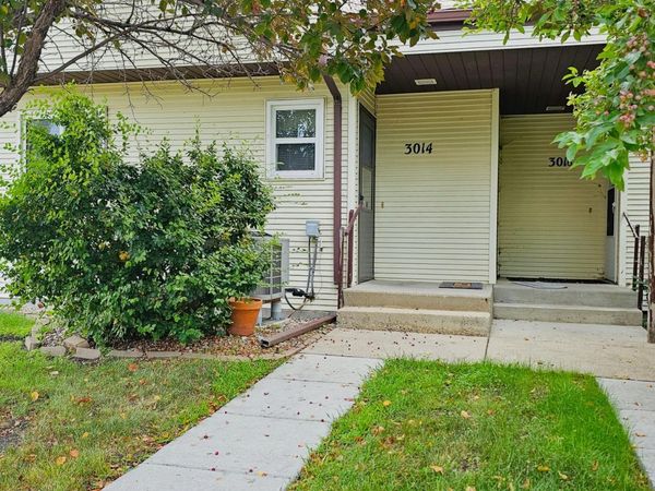 3014 17th Street S, Moorhead, MN 56560