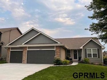 19717 Briggs Street, Omaha, NE 68130