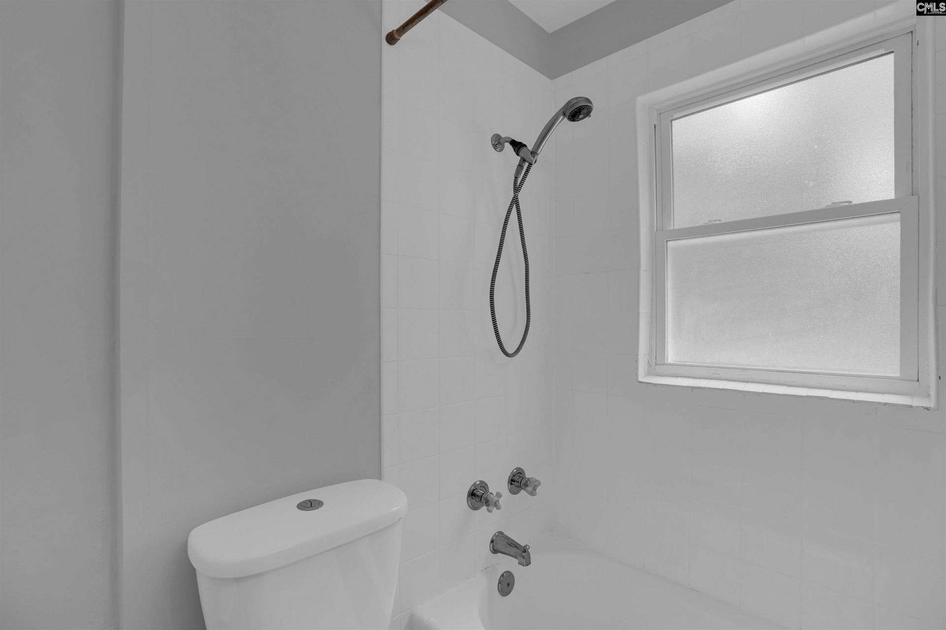 3844 Wilmot Avenue  Photo 32