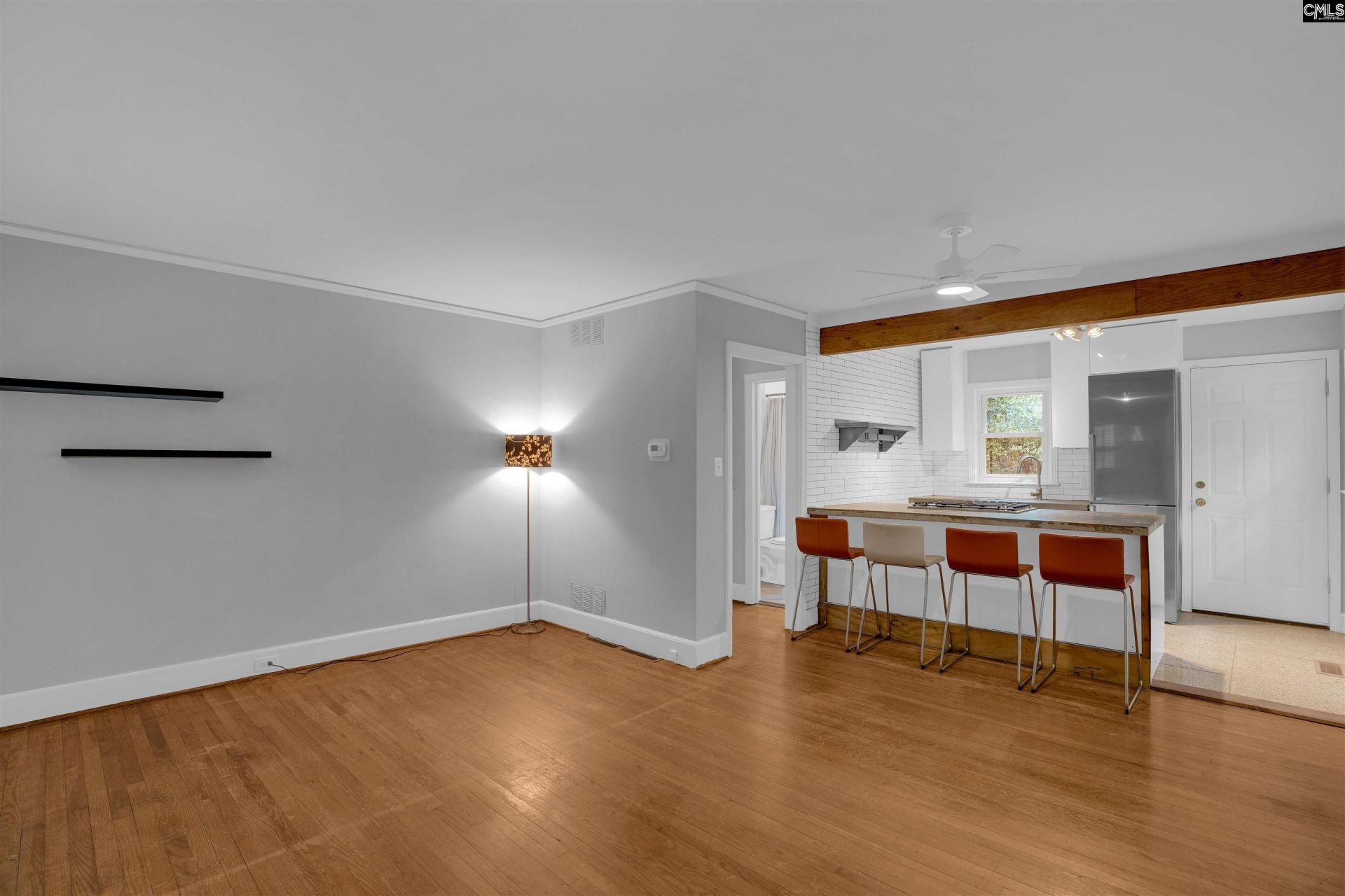 3844 Wilmot Avenue  Photo 6