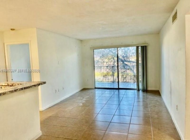 15221 SW 80th St, Unit 306, Miami, FL 33193 Photo