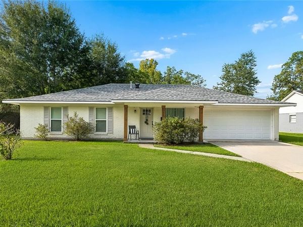 1481 W HALL Avenue , Slidell, LA 70460