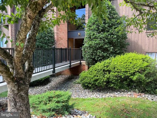 84 HERMITAGE DRIVE, NEW HOPE, PA 18938