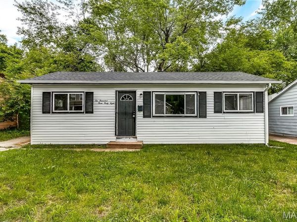 10348 Earl Drive, St Louis, MO 63136