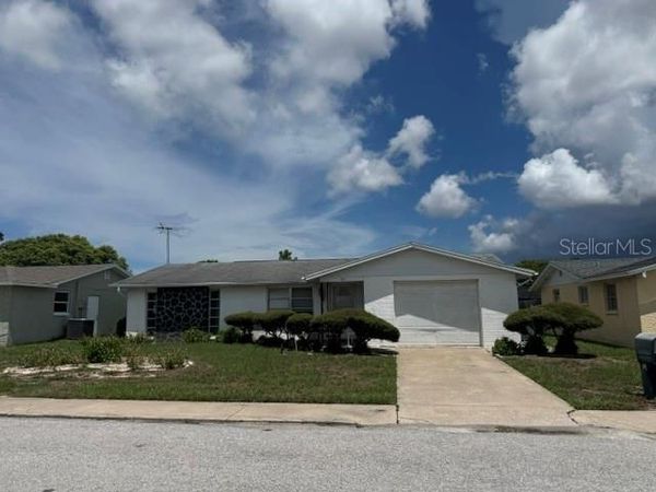 7221 OAKSHIRE DRIVE , PORT RICHEY, FL 34668