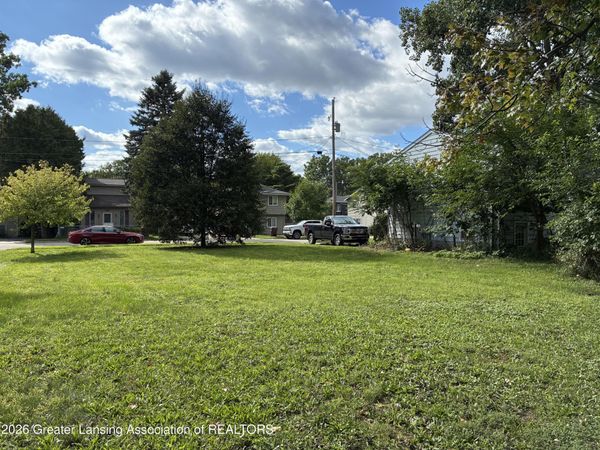 2538 Kate Street, Holt, MI 48842
