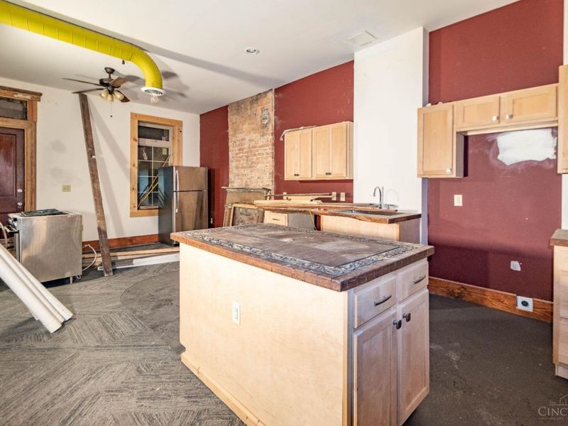 818 Livingston Street, Cincinnati, OH 45214 Photo 8