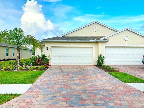 10873 Marble Brook BLVD , LEHIGH ACRES, FL 33936