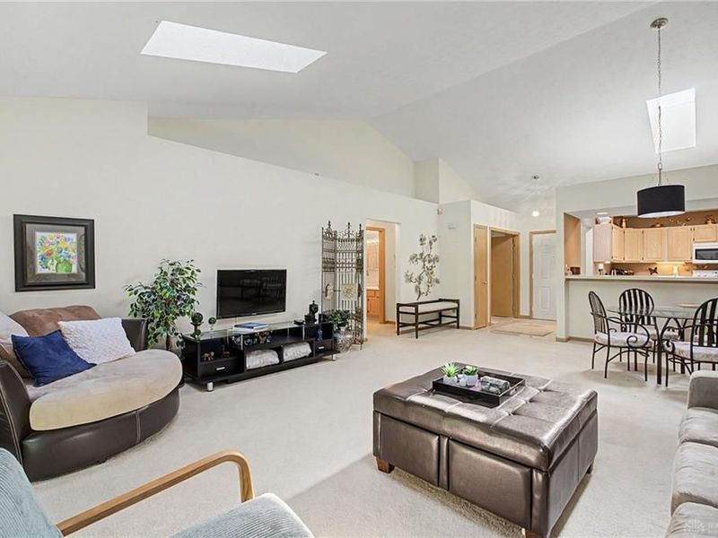 83 Pheasant Run Circle, Springboro, OH 45066 Photo 13