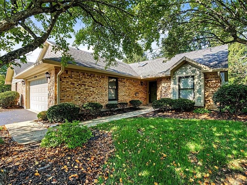 83 Pheasant Run Circle, Springboro, OH 45066 Photo 2