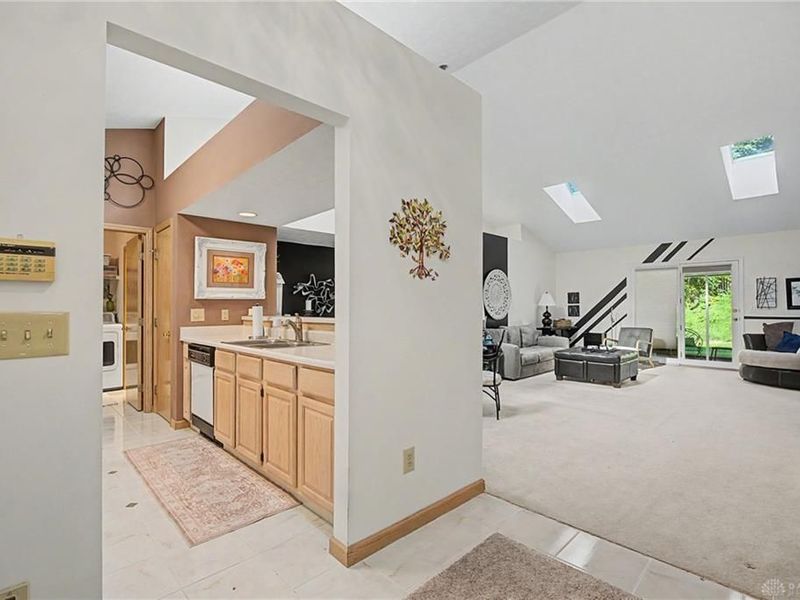 83 Pheasant Run Circle, Springboro, OH 45066 Photo 5