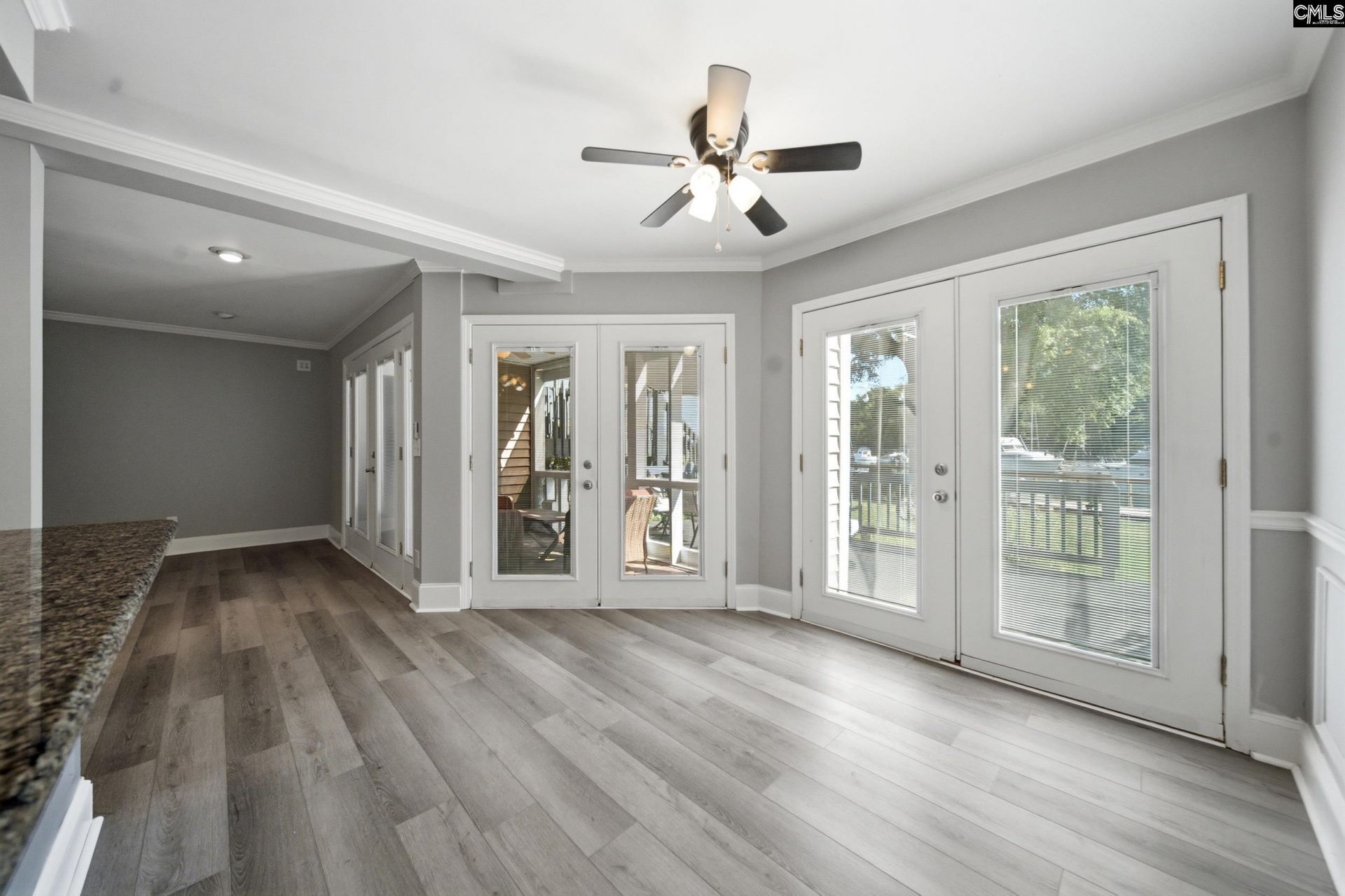 238 Shoreline Drive  Photo 12
