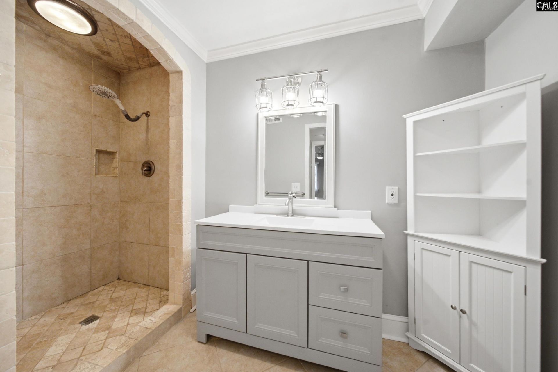 238 Shoreline Drive  Photo 16