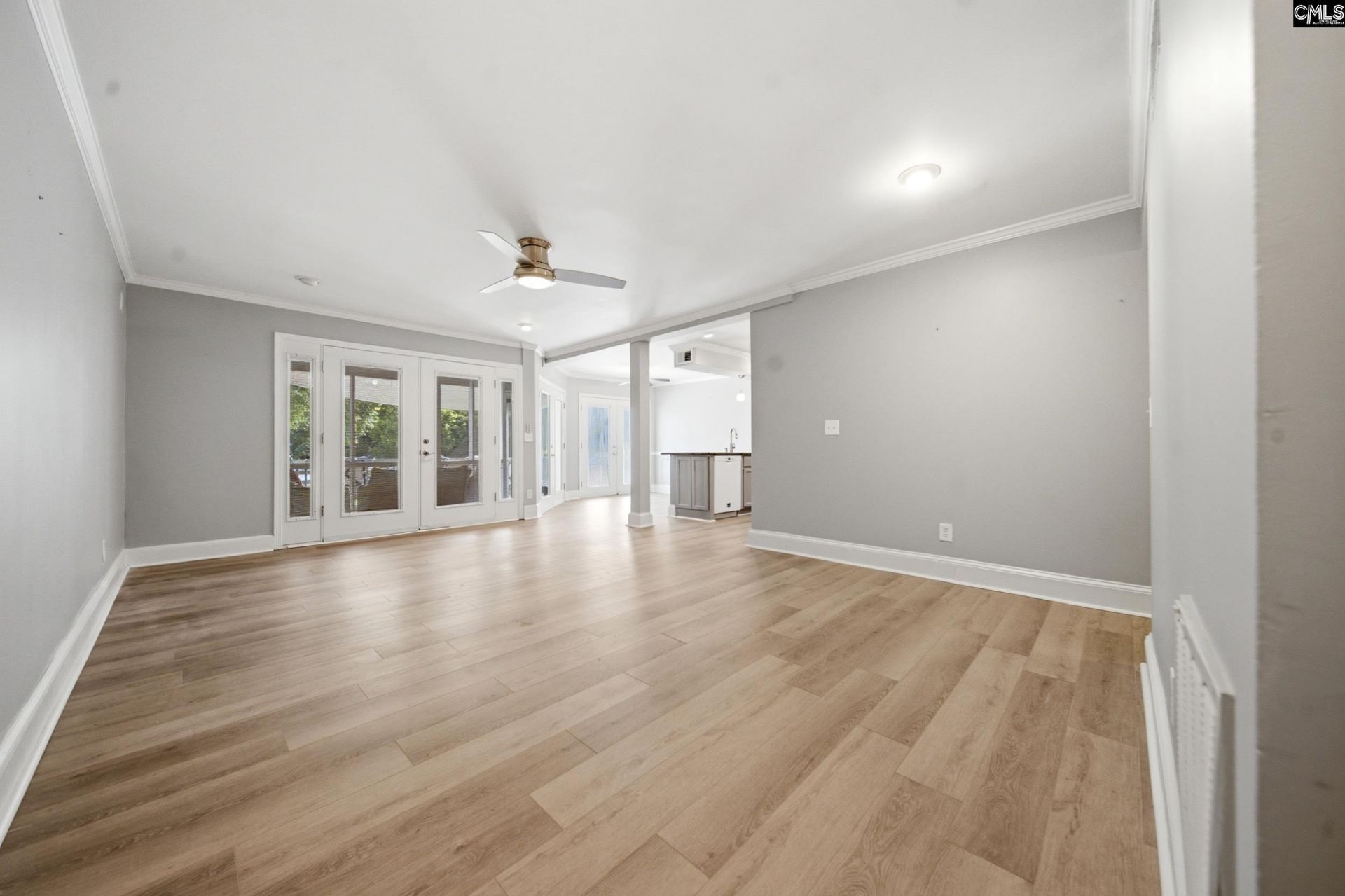 238 Shoreline Drive  Photo 6