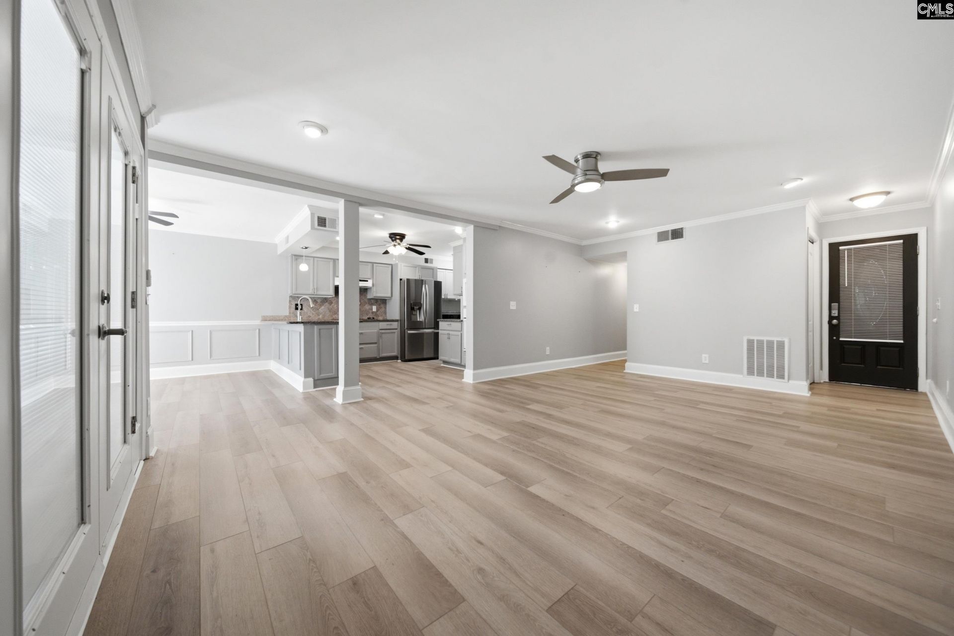 238 Shoreline Drive  Photo 7
