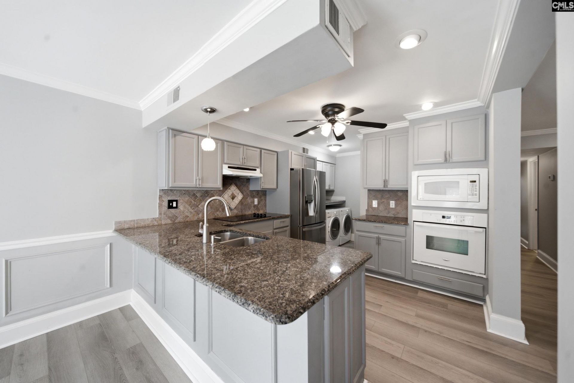 238 Shoreline Drive  Photo 8