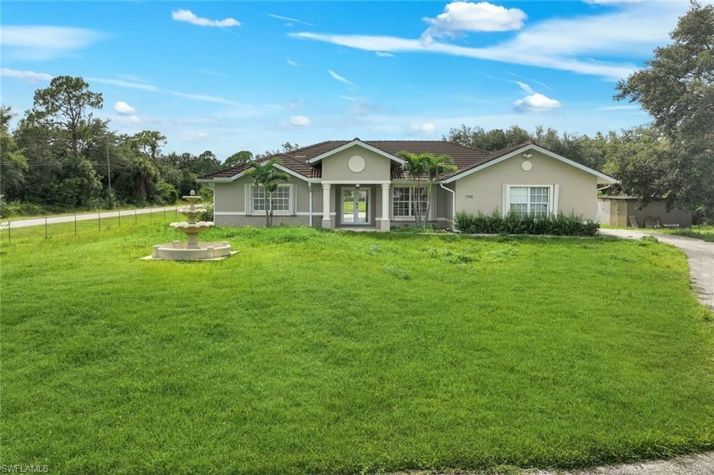 1795 Desoto Blvd S, Naples, FL 34117 Photo