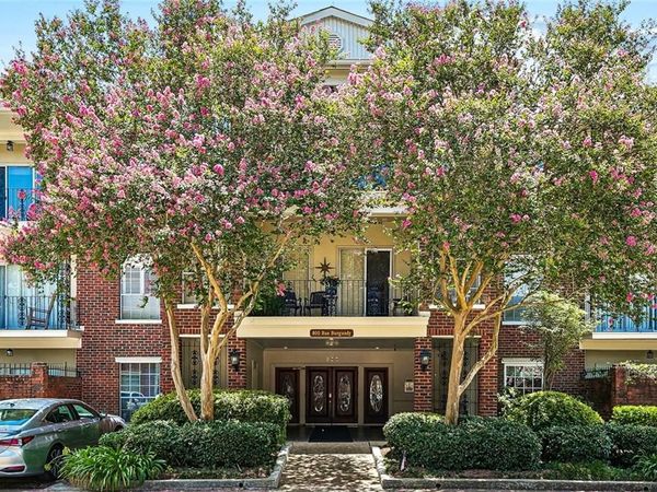 800 RUE BURGUNDY , Unit 125, Metairie, LA 70005