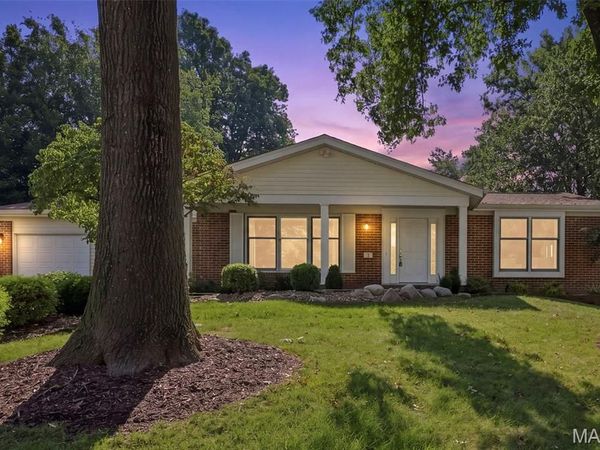 6 Otley Court, Ballwin, MO 63011