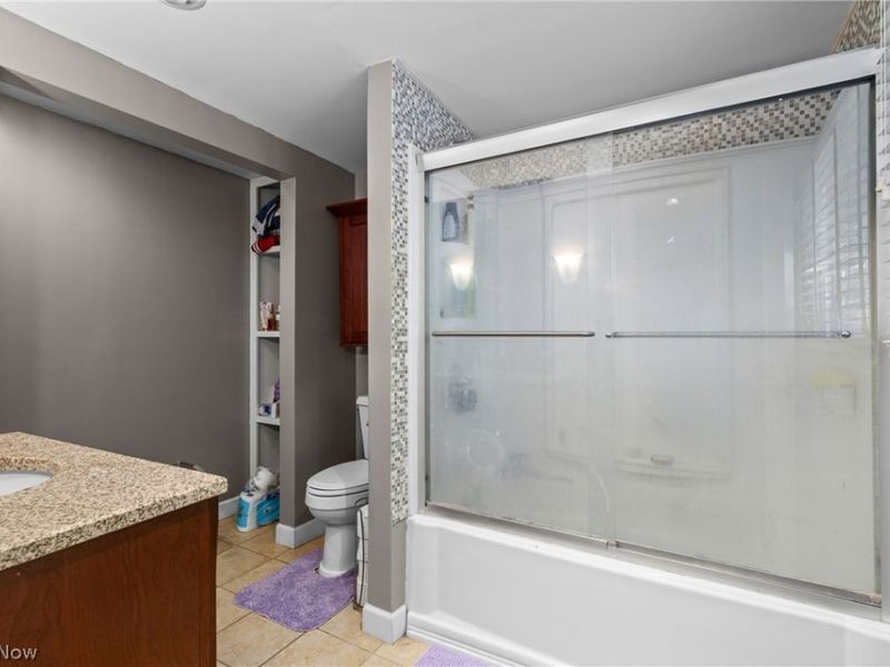 226 W 42nd Street, Shadyside, OH 43947 Photo 11