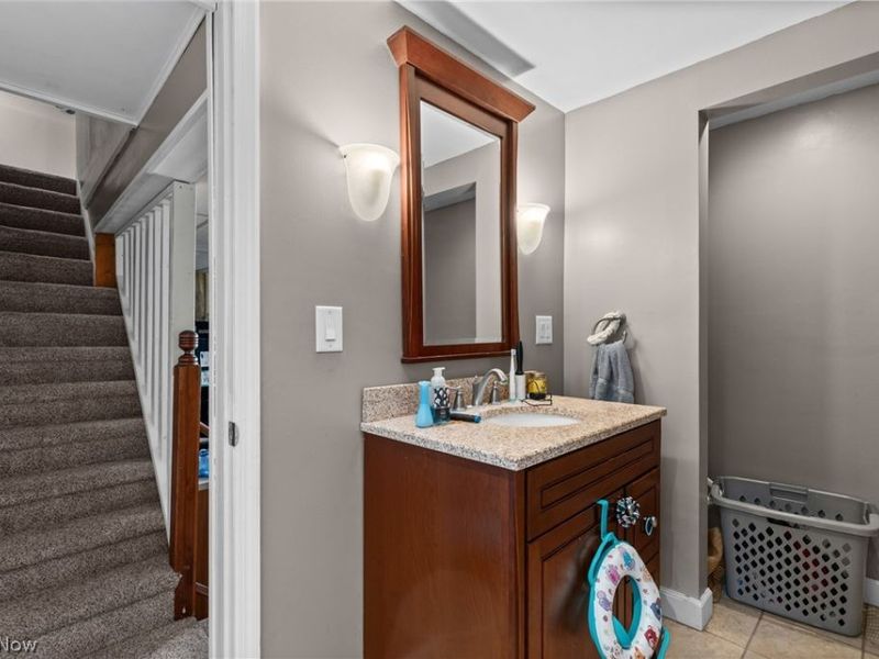 226 W 42nd Street, Shadyside, OH 43947 Photo 12