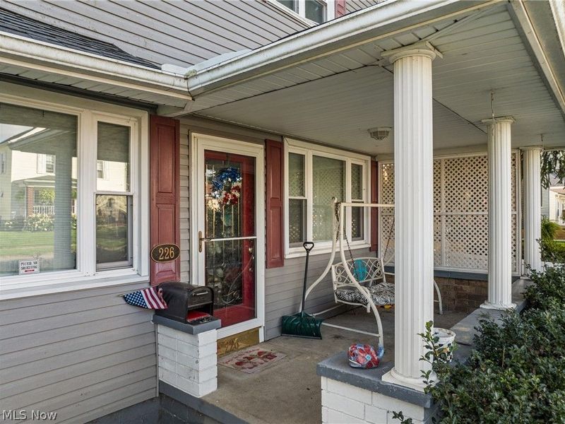 226 W 42nd Street, Shadyside, OH 43947 Photo 3