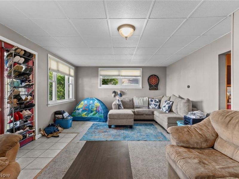 226 W 42nd Street, Shadyside, OH 43947 Photo 5