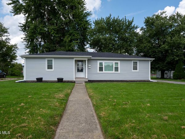 528 Spencerville Street , Hicksville, OH 43526