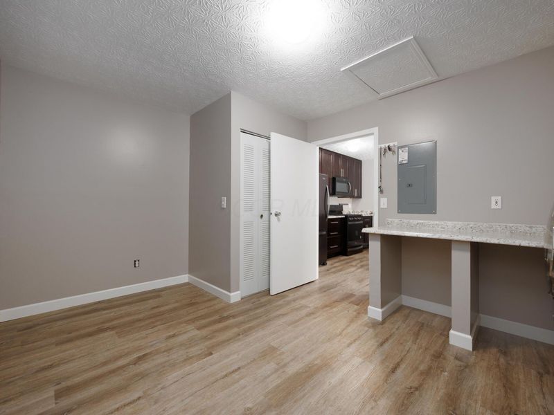 4667 Hobson Drive, Unit 11E, Columbus, OH 43228 Photo 29