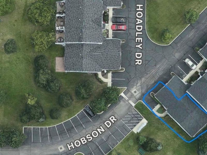 4667 Hobson Drive, Unit 11E, Columbus, OH 43228 Photo 9