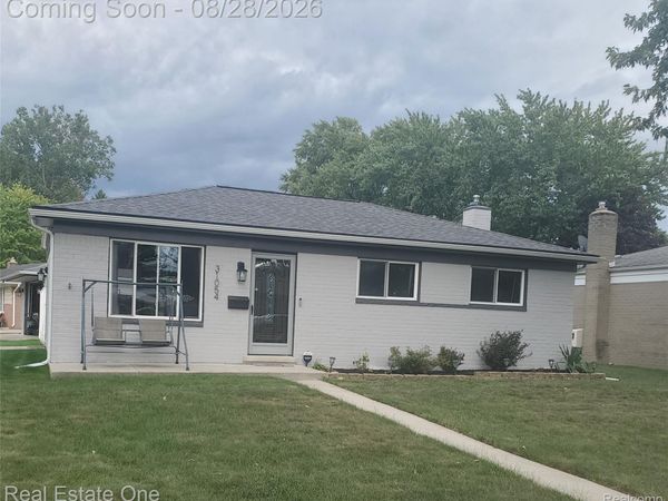 31054 Gardendale Drive, Warren, Mi 48088