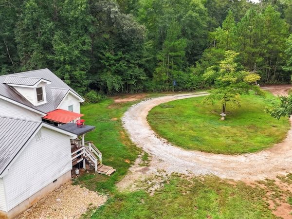 214 Walthall Road, Jackson, GA 30233