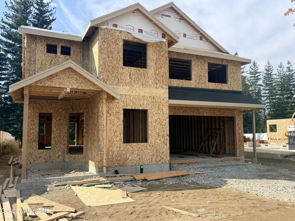 1135 Jersey St, Sandpoint, ID 83864