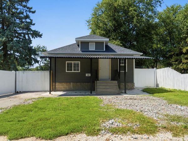 531 Algonquin Street , Joliet, IL 60432