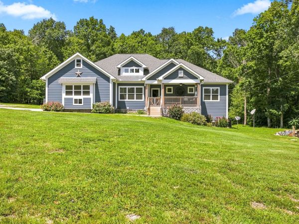 5474 Creek View Rd, Columbia, TN 38401