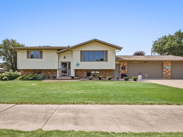 1401 Dover Street, Chippewa Falls, WI 54729