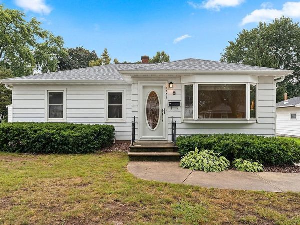 1256 MARIAN LANE, Green Bay, WI 54304